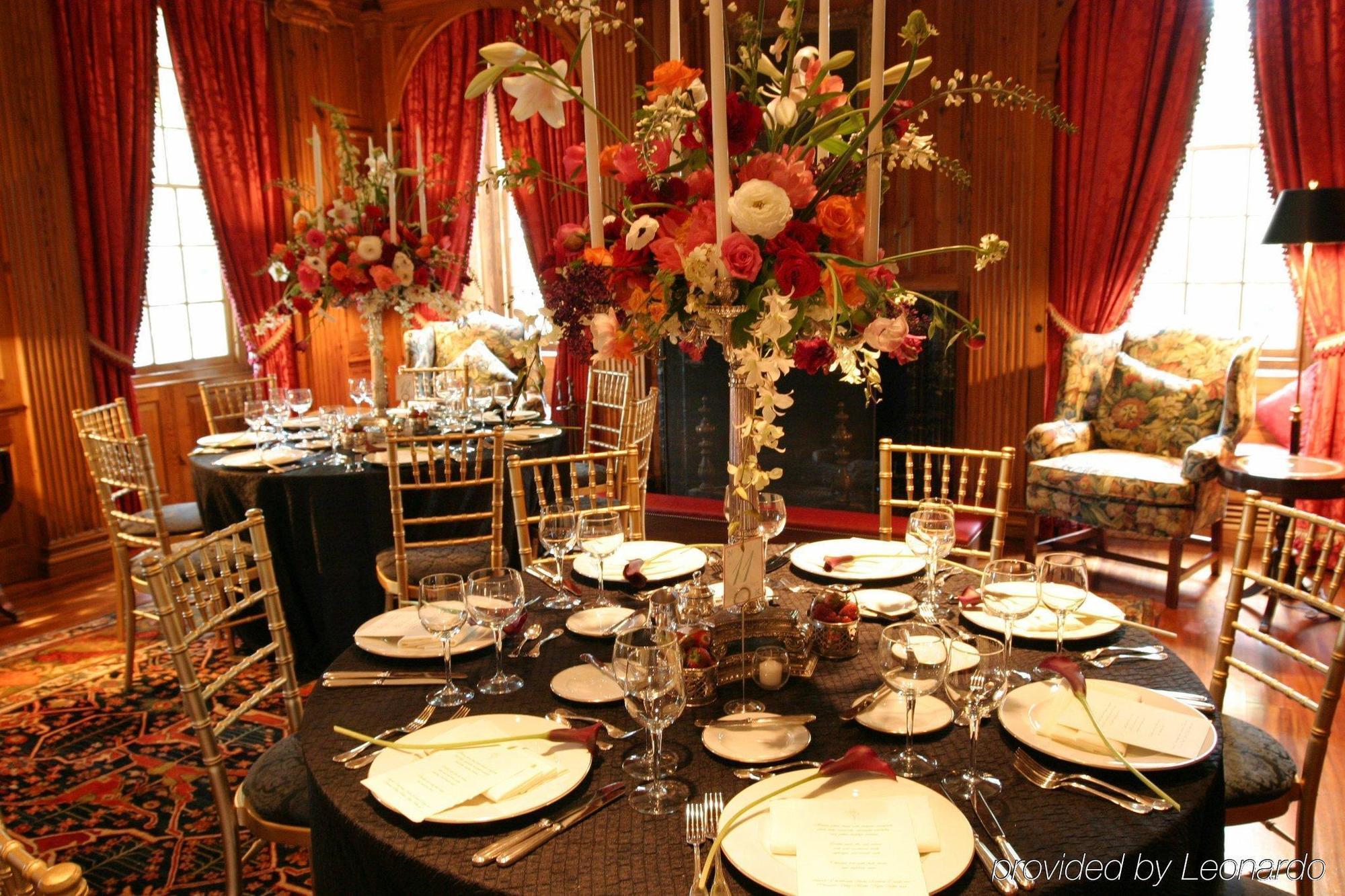 Rizzo Center, A Destination By Hyatt Hotel Chapel Hill Restaurant foto